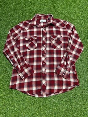 Men’s Wrangler Pearl Snap Plaid Flannel Button Up Shirt